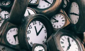 Ile trwa rozprawa sądowa karna? Sprawdź, co wpływa na czas trwania