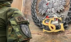Umundurowanie żołnierzy: Kluczowe zasady i zmiany, które musisz znać