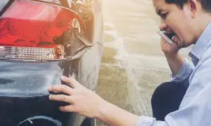 Ile wynosi mandat za spowodowanie kolizji i jak uniknąć wysokich kar?