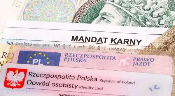 Ile mandatu za brak prawa jazdy? Sprawdź kary i konsekwencje