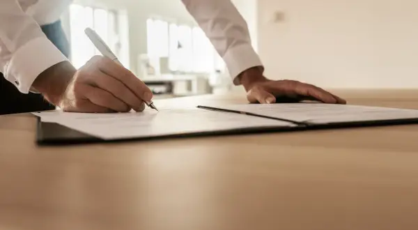Kiedy złożyć wniosek o warunkowe umorzenie postępowania karnego?