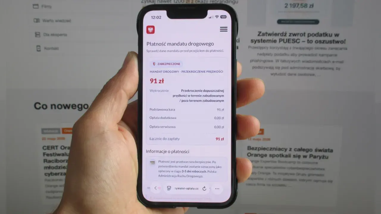 Oszustwo smishing! Fałszywy mandat drogowy na 91 zł wyświetlany na telefonie, ostrzega przed wyłudzeniem danych.